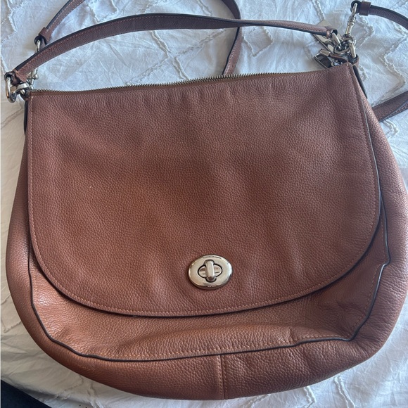 Coach Handbags - Coach Pebble Leather Crossbody in Warm Chestnut